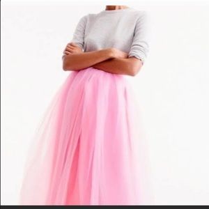 Pink midi JCrew tulle skirt size 6.